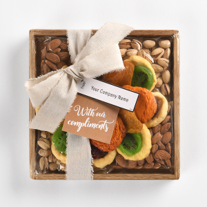 CROWD PLEASER - HOMEOWNER HOLIDAY