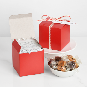 WARMEST WISHES & CARAMEL KISSES - HOMEOWNER HOLIDAY
